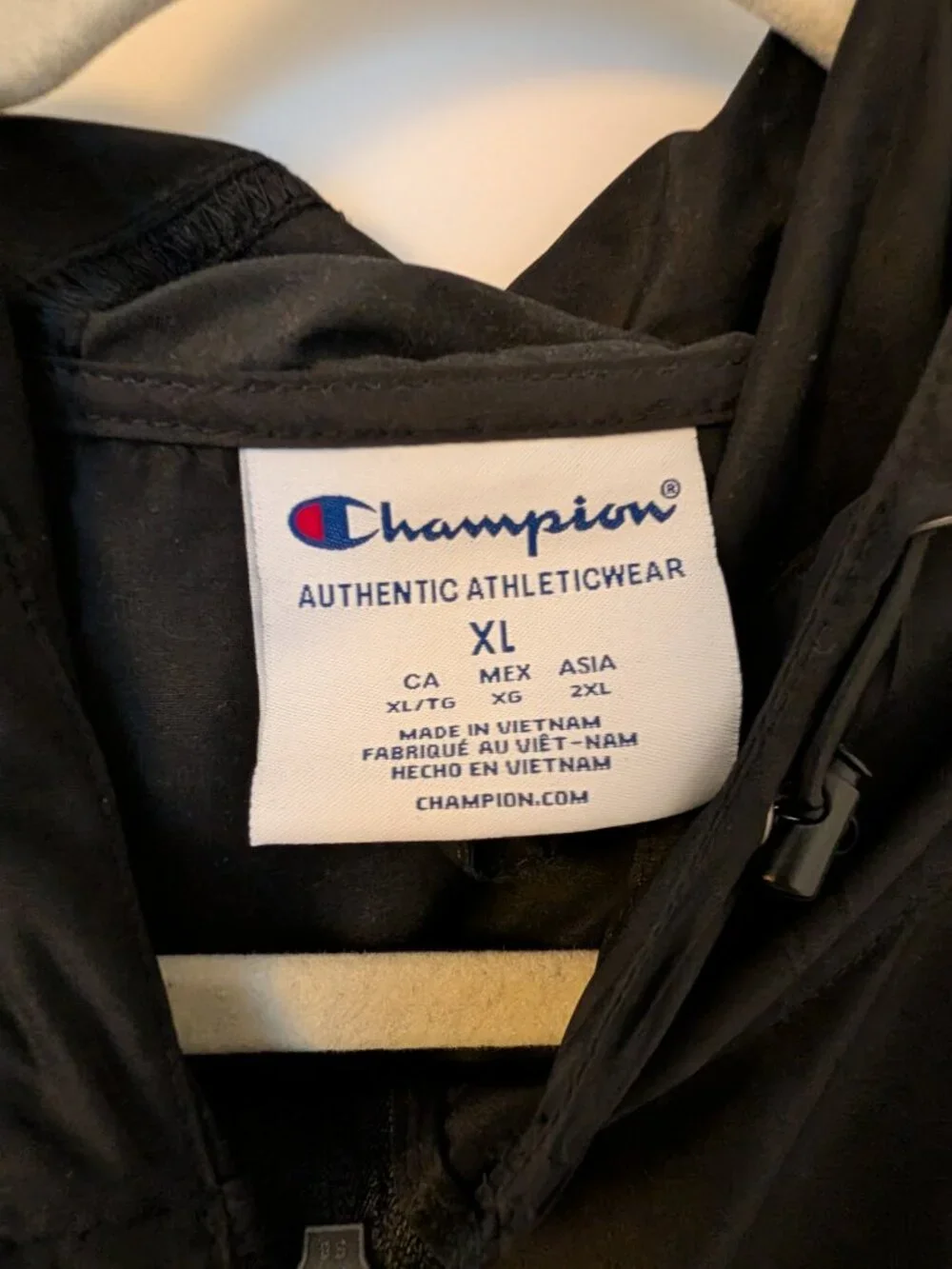 Champion Hood to Coast Portland to Coast 2019 Crew Windbreaker XL